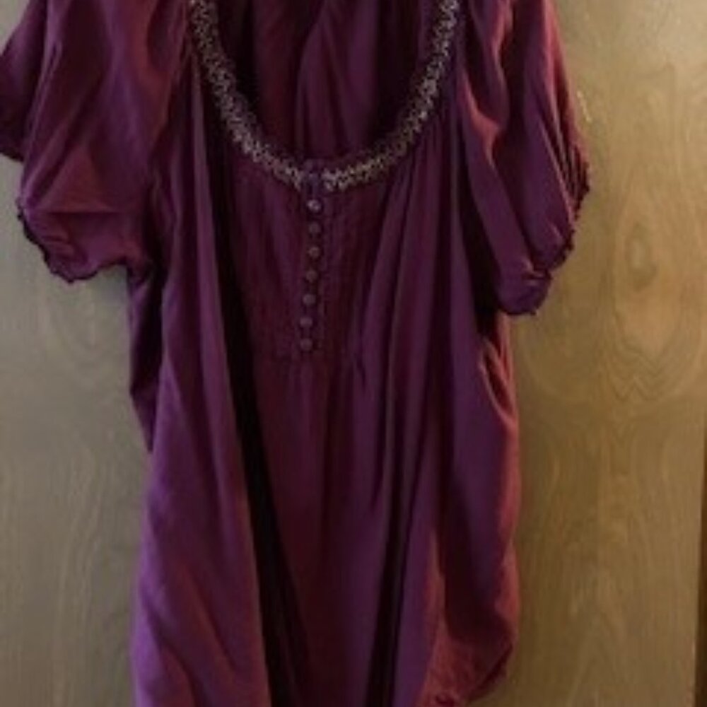 Wine pullover